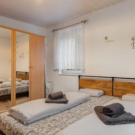 Im Gruenen Apartament